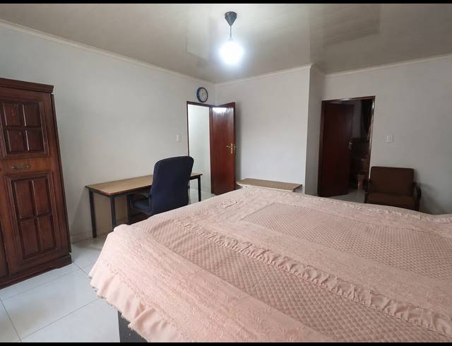 4 BEDROOM HOUSE FOR SALE IN MEYERTON PARK
